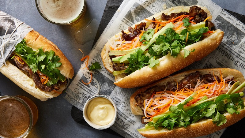 Talk about your favorite food – bánh mì